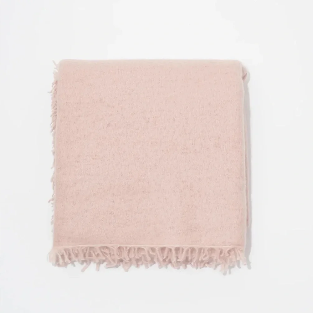 COMMUNITIE CASHMERE FELTED STOLE OLD ROSE - Picture 3 of 3